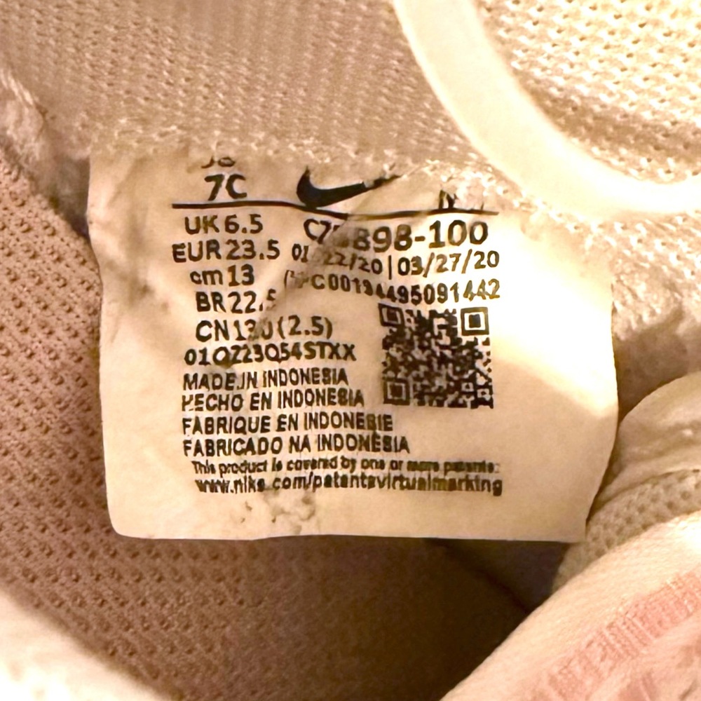 Nike White Baby Pink Perforated Toe Lace Up Air‎ Force Sneakers Size 7C - Picture 8 of 8
